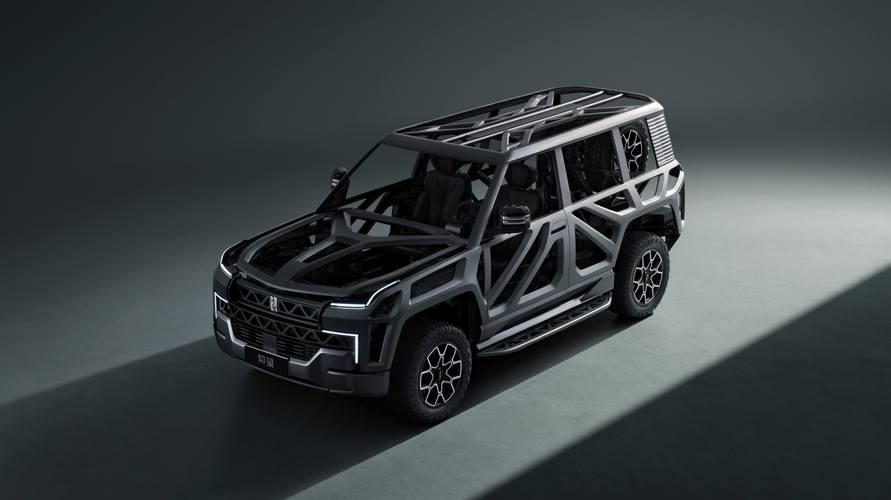 重庆南川区彩铁思企业管理咨询仰望U8硬派越野的科技魅力，国能汽车对传统燃油车市场的冲击